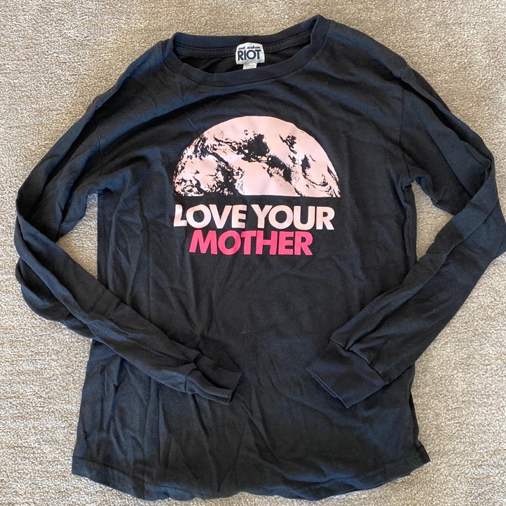 Sub_urban riot love your mother
